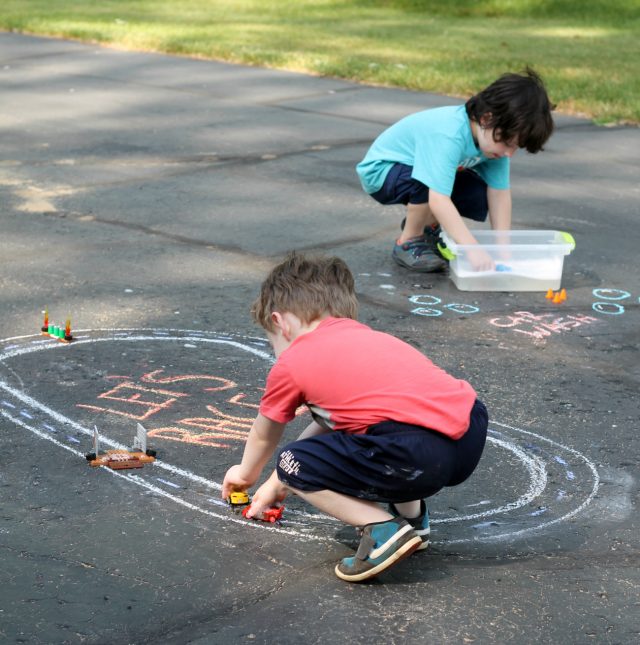 Disney•Pixar's Cars 3 Chalk Race Track & Car Wash Activity